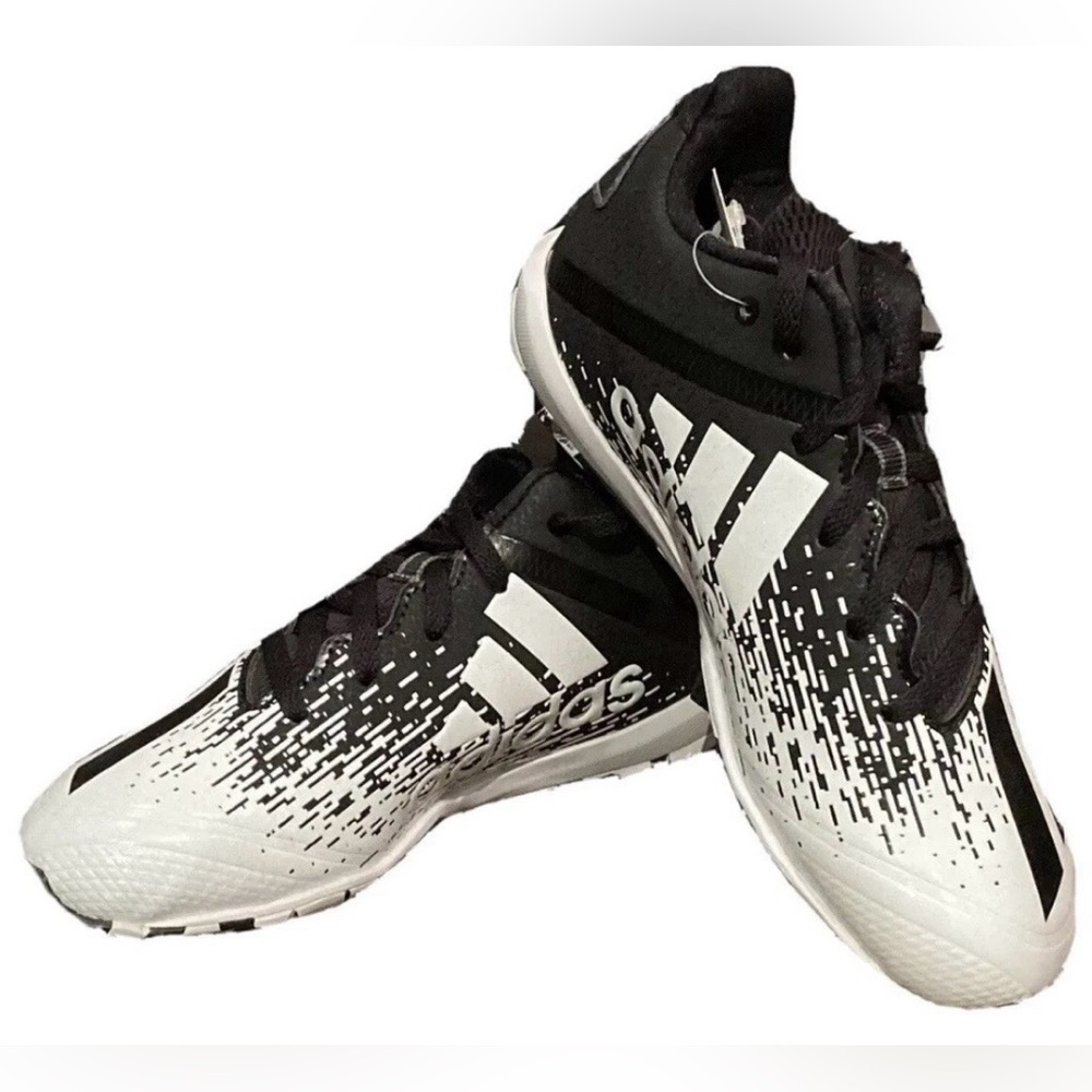 NEW BOYS 3 ADIDAS FOOTBALL CLEATS MOLDED BLACK WHITE LITTLE KIDS